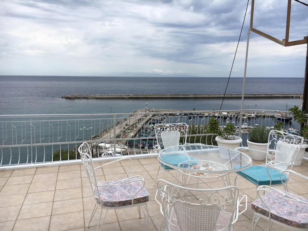 Plomari - Seafari Apartment Extérieur photo